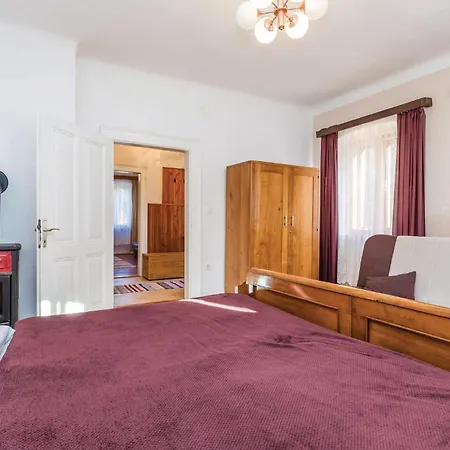 Prázdninový dům 5 Bedroom Lovely In Gorski Kotar *