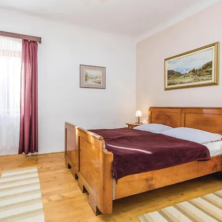 5 Bedroom Lovely In Gorski Kotar Prázdninový dům