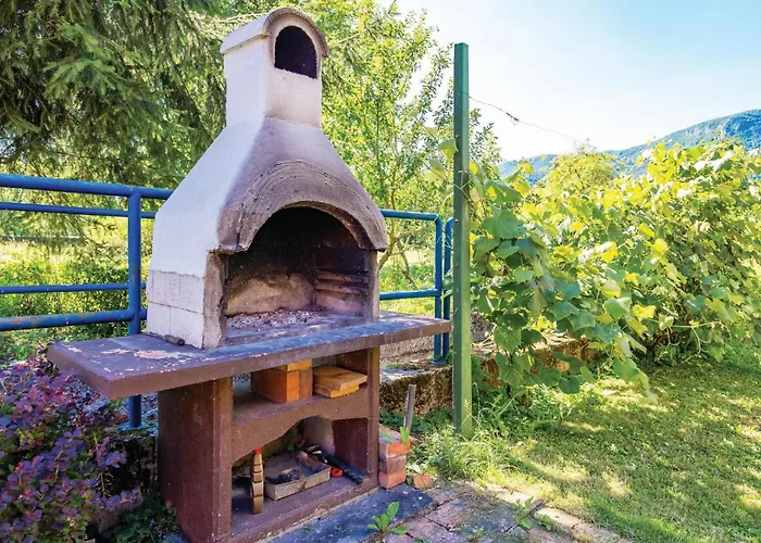 5 Bedroom Lovely In Gorski Kotar *