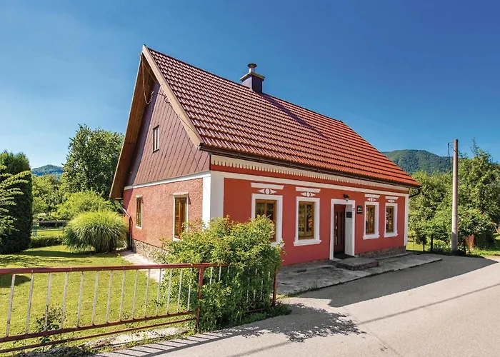 5 Bedroom Lovely In Gorski Kotar Brod na Kupi