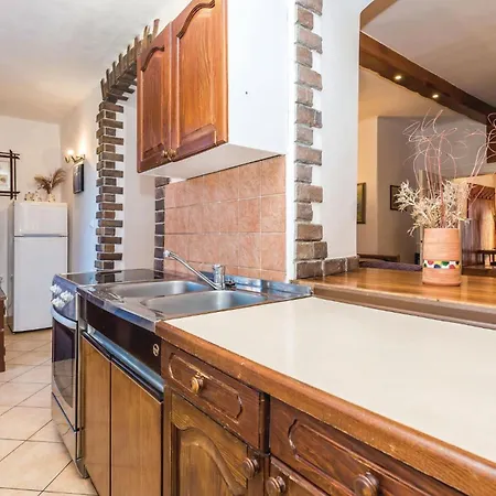 Casa de Férias 5 Bedroom Lovely In Gorski Kotar *