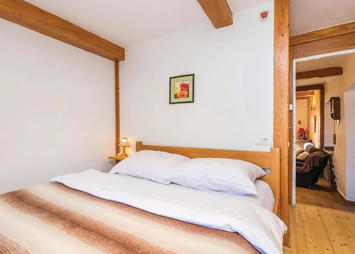 5 Bedroom Lovely In Gorski Kotar